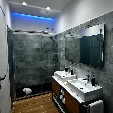 Kore Suites&apartments لوكري